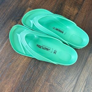 Birkenstock Honolulu EVA in Bold Jade | Size 36